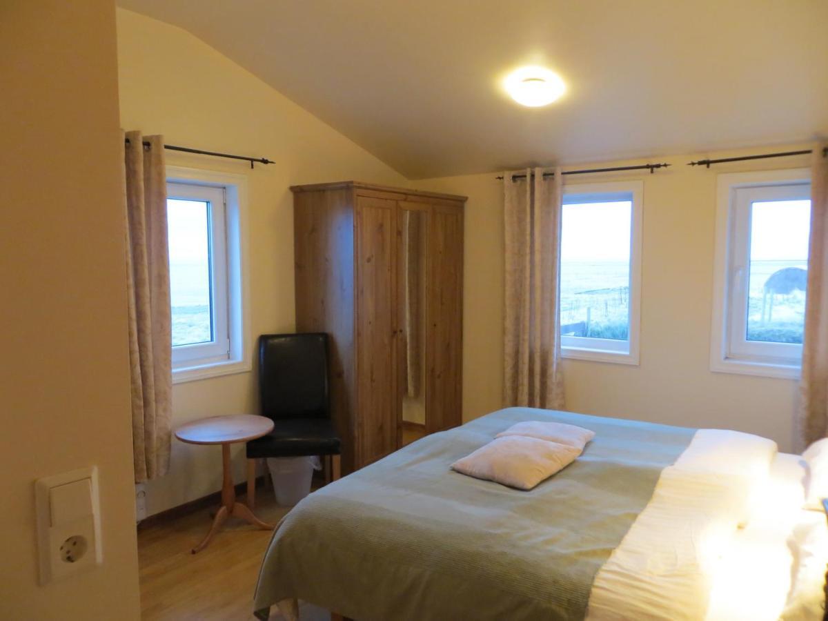 Guesthouse Vellir Vik i Myrdal Екстер'єр фото